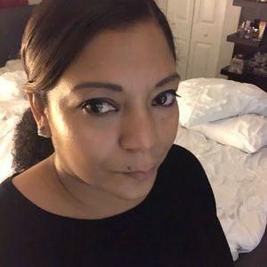 Meet your Posher, Janeene